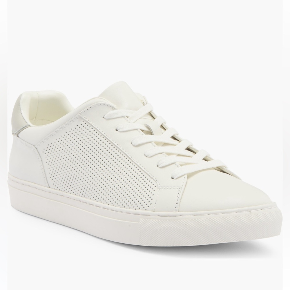 White Casual Sneakers - Ortholite